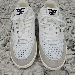 Sam Edelman White and Gray Womens Sneakers Sz 7